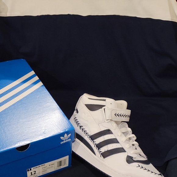 Mens Adidas Forum Mid Navy Size 12 - Picture 7 of 8